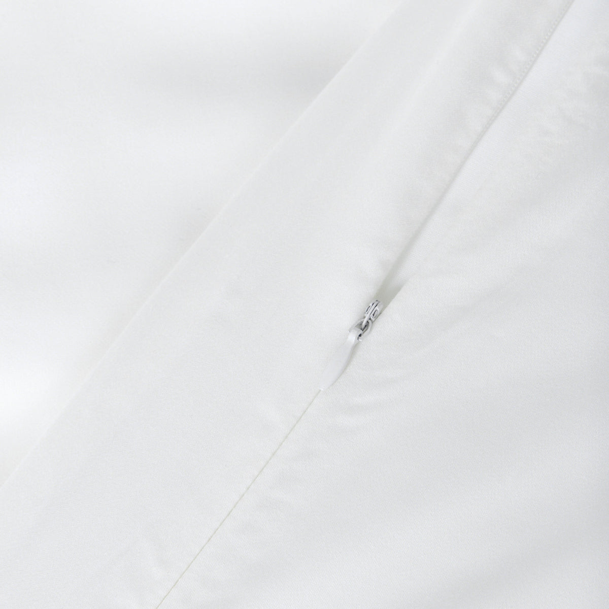 Valkoinen